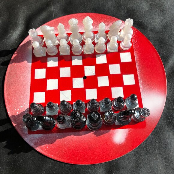 Vinyl Chess Set - Deluxe Red