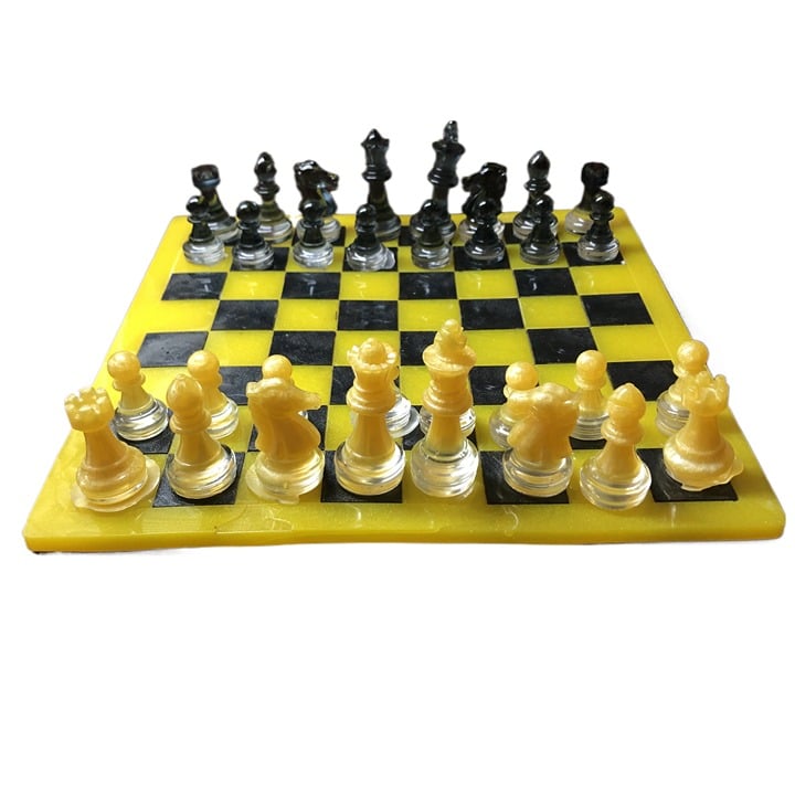 Handmade Resin Chess Set - Steeler Colors