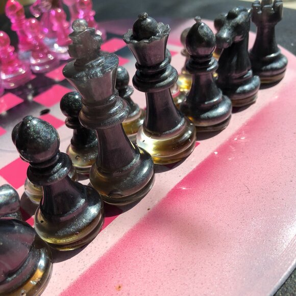 Vinyl Chess Set - Rebel Pink