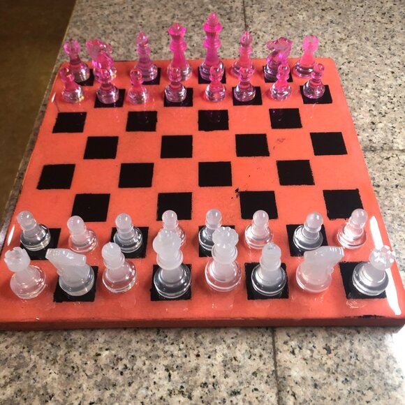 Resin Chess Set - Premium Pink