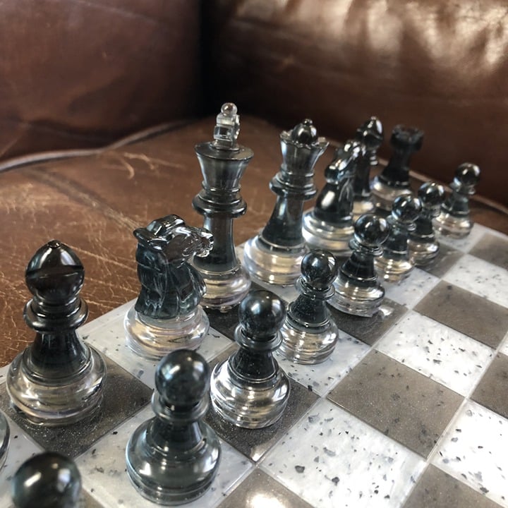 Handmade Resin Chess Set - Oreo Edition