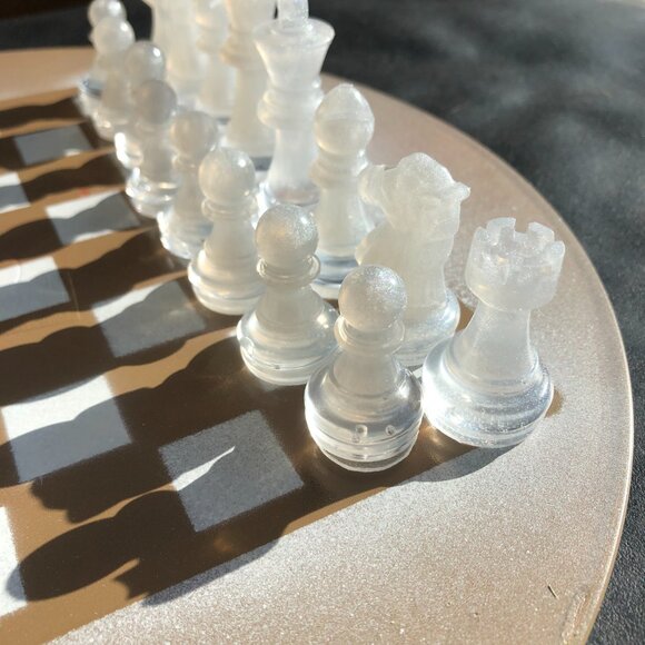 Vinyl Chess Set - Tan and White