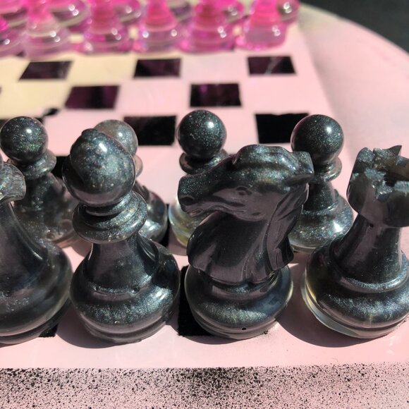 Vinyl Chess Set - Cream Pink