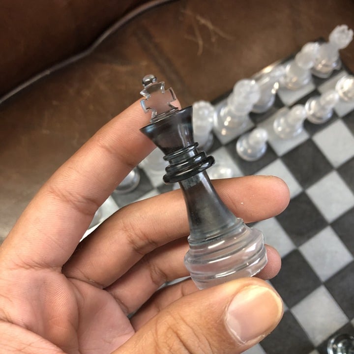 Handmade Resin Chess Set - Black/White