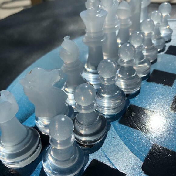 Vinyl Chess Set - Blue Mist