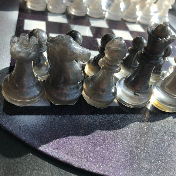 Vinyl Chess Set - Purple Mist