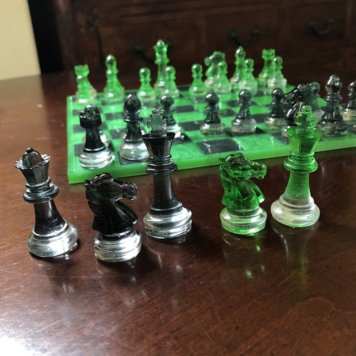 Handmade Resin Chess Set - Candy Green