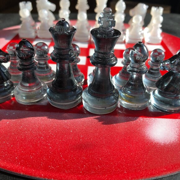 Vinyl Chess Set - Deluxe Red