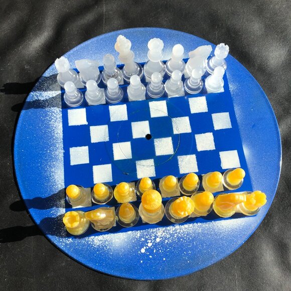 Vinyl Chess Set - Yellow and Blue