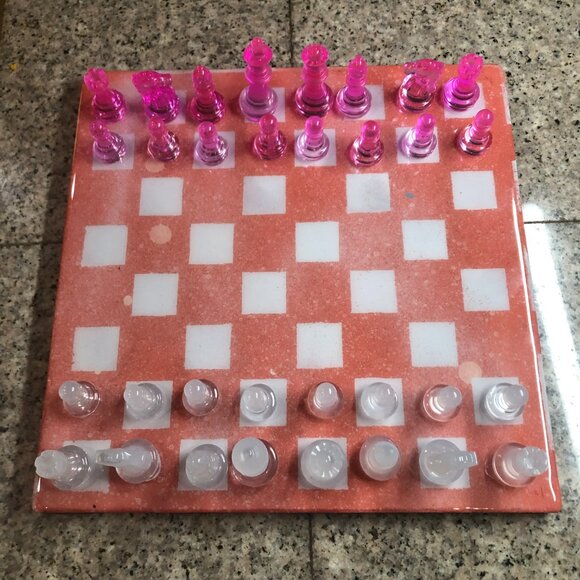 Resin Chess Set - Speckled Pink