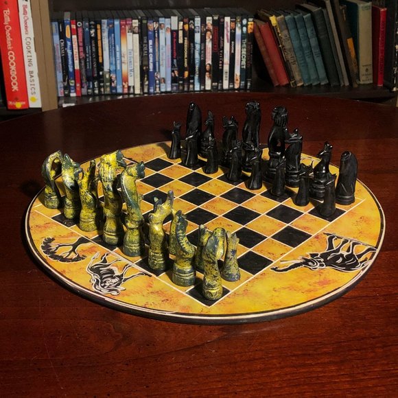 African Vintage Chess Set - Yellow Chess Board