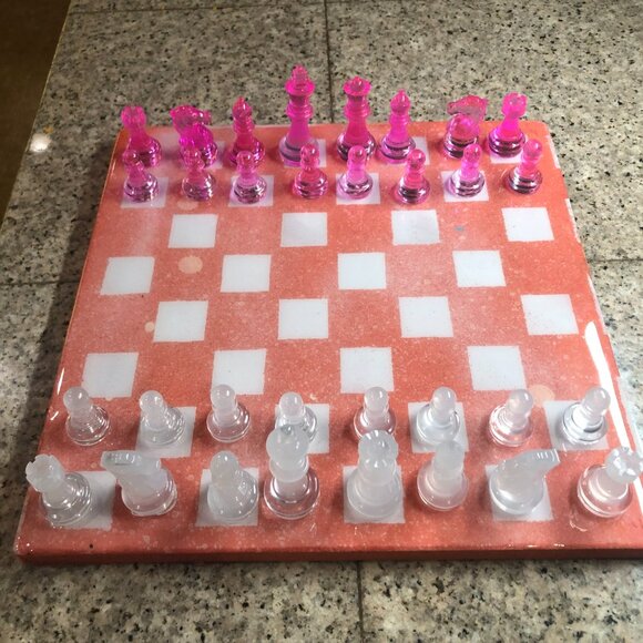 Resin Chess Set - Speckled Pink