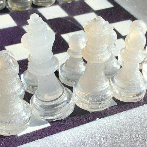 Vinyl Chess Set - Purple Mist