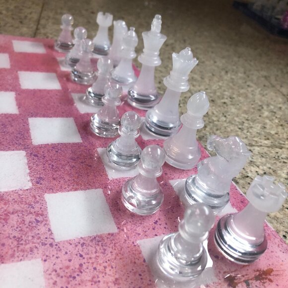 Resin Chess Set - Spotted Pink