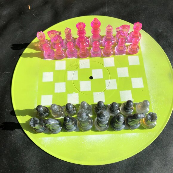 Vinyl Chess Set - Pink Neon Green