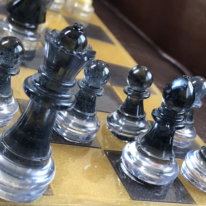 Handmade Resin Chess Set - Gold/Black