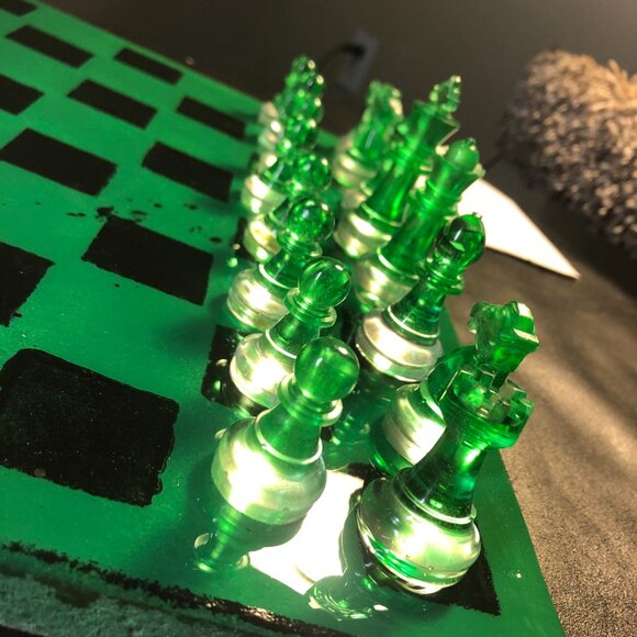 Resin Chess Set - Green and Black