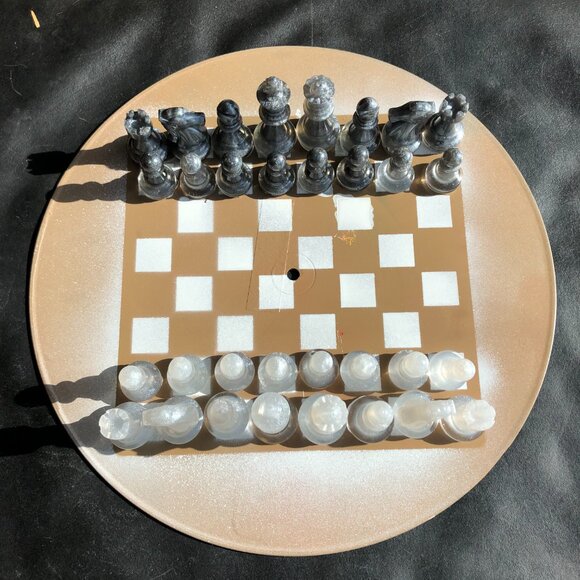 Vinyl Chess Set - Tan and White