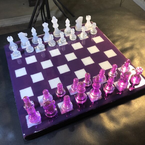 Resin Chess Set - Purple and White