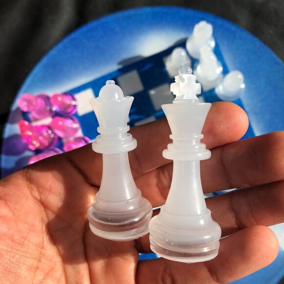 Vinyl Chess Set - Blue and Pink