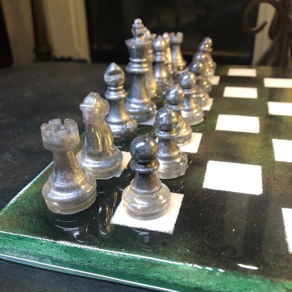 Resin Chess Set - Dirty Green