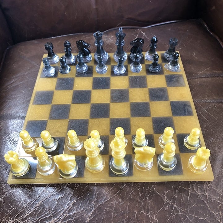 Handmade Resin Chess Set - Gold/Black