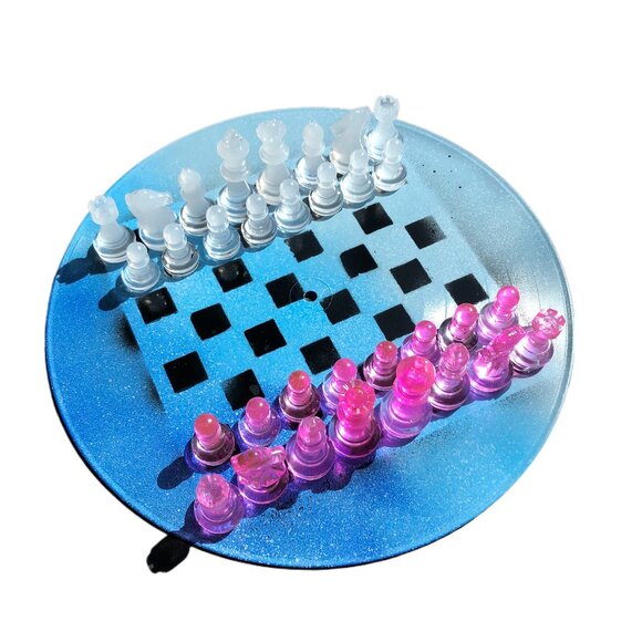 Vinyl Chess Set - Blue Mist