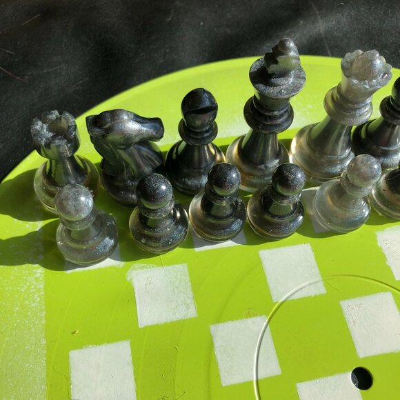 Vinyl Chess Set - Pink Neon Green