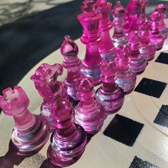 Vinyl Chess Set - Cream Pink